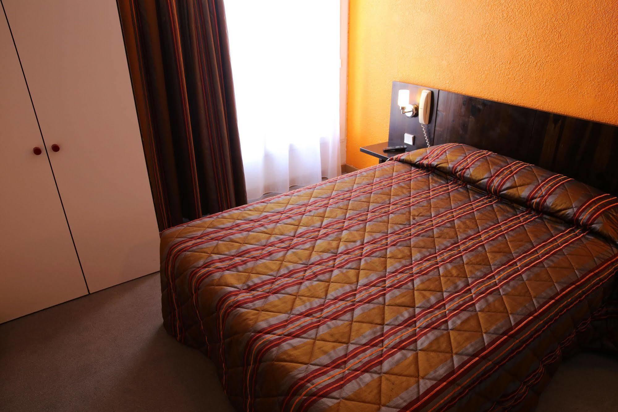 L'Oyat Hotel Lacanau Bagian luar foto