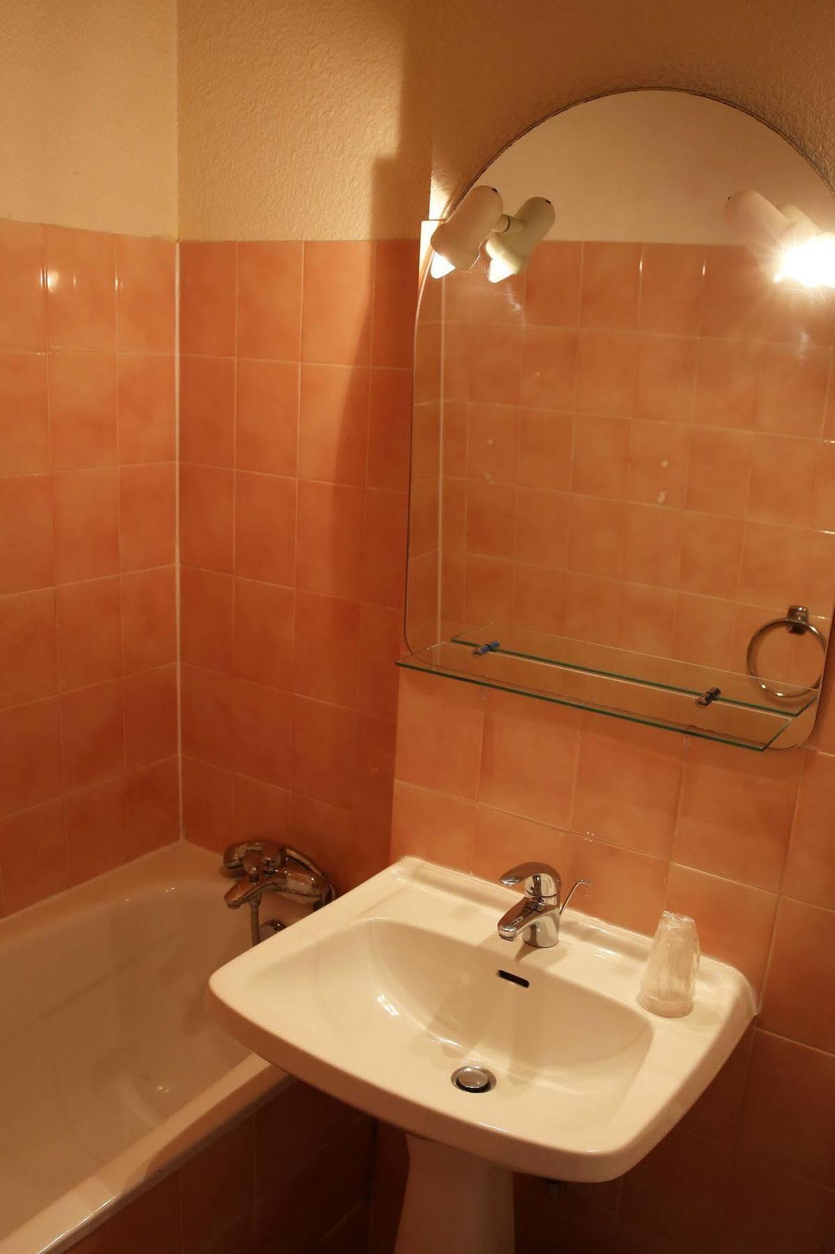 L'Oyat Hotel Lacanau Bagian luar foto