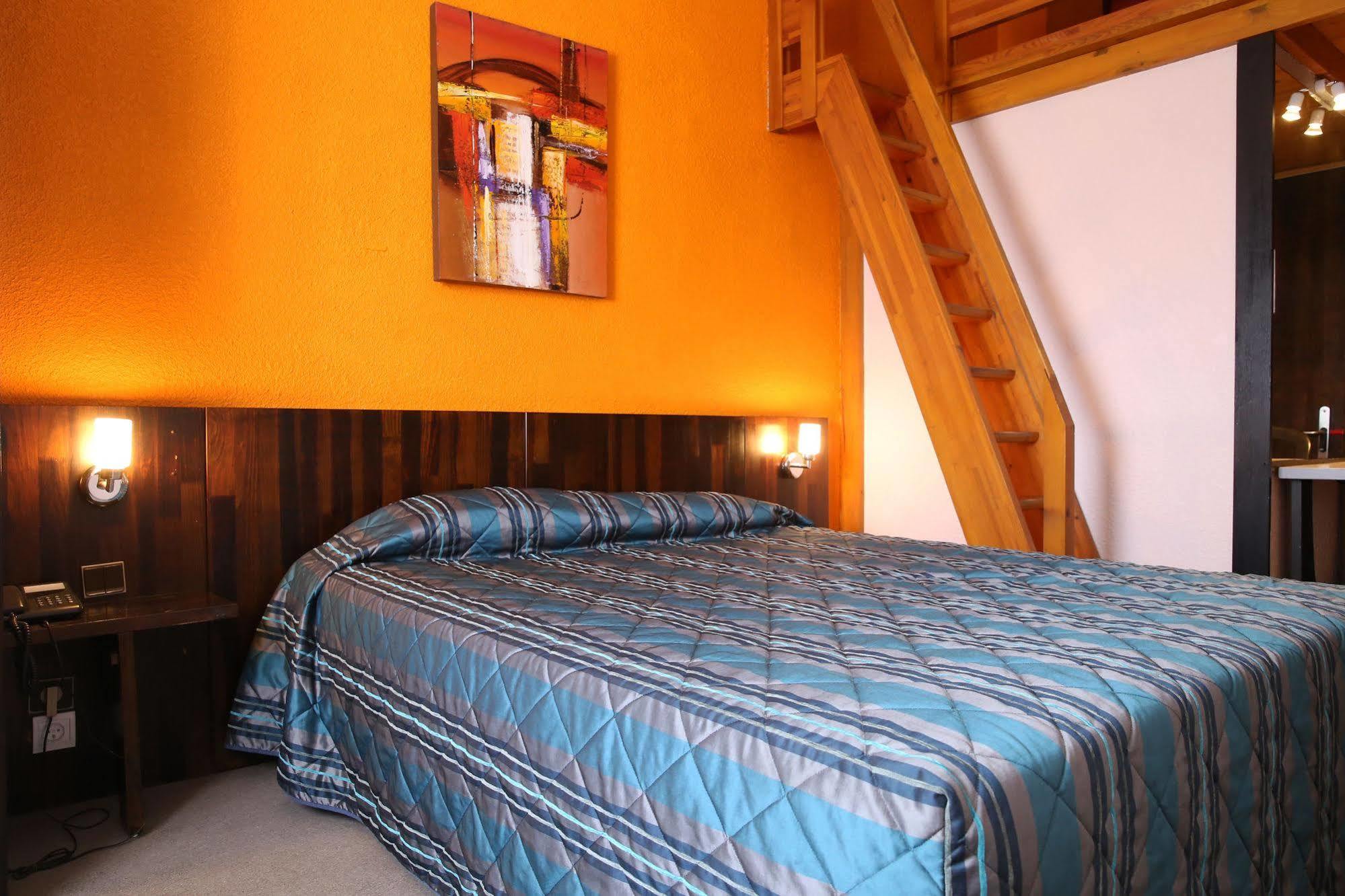 L'Oyat Hotel Lacanau Bagian luar foto