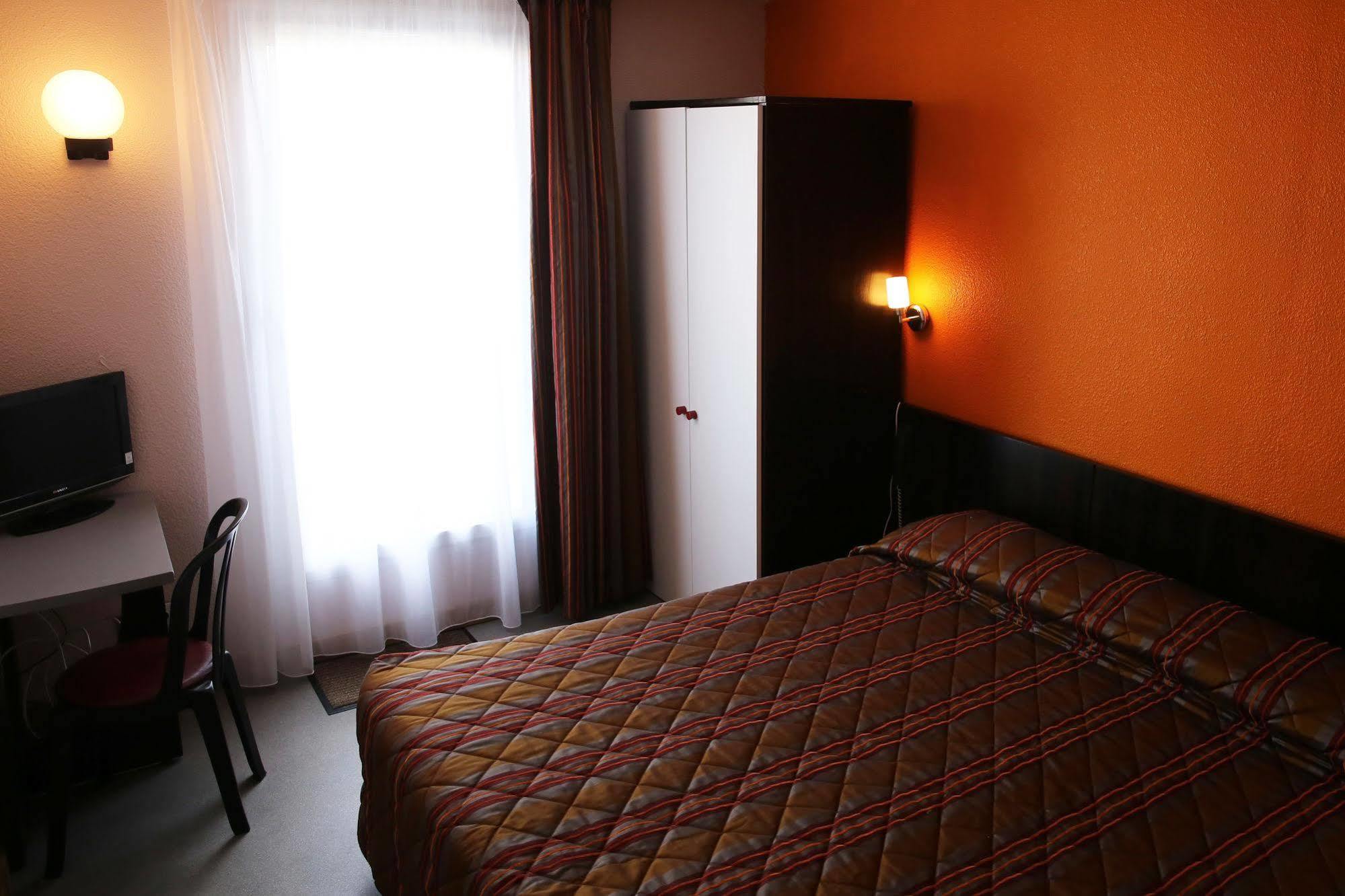 L'Oyat Hotel Lacanau Bagian luar foto